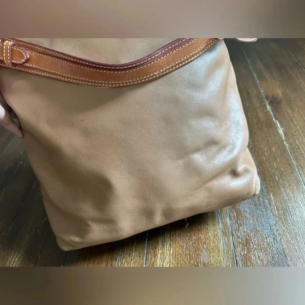 Dooney & Bourke Mackenzie hobo bag